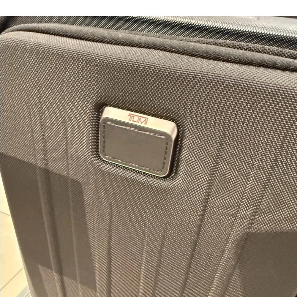 Tumi Black Hard-Shell Carry-On Spinner